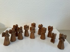 Engel handgeschnitzt